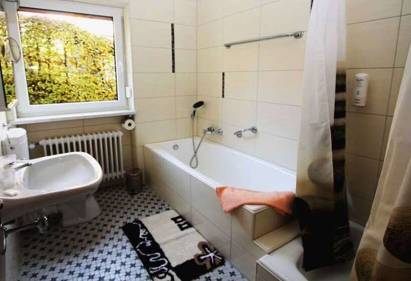 Bed and Breakfast Pension Elan