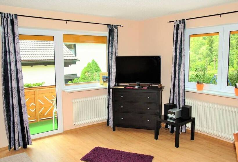 Bed and Breakfast Pension Elan