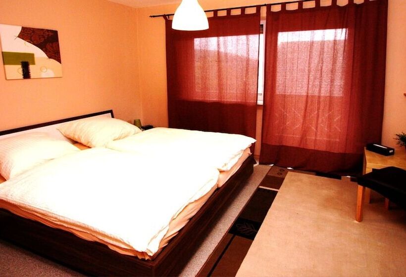 Bed and Breakfast Pension Elan