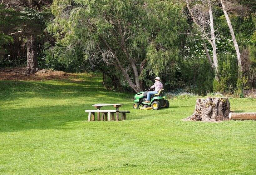 Burnie Ocean View Motel And Holiday Caravan Park