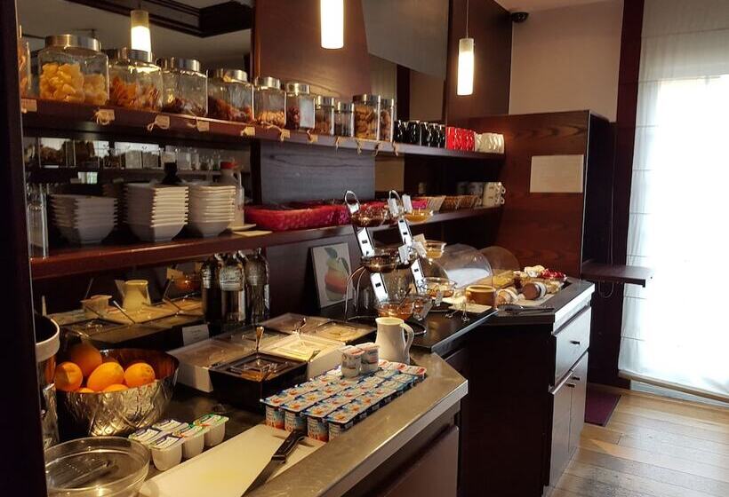 Cottage Logis Hôtel   Restaurant