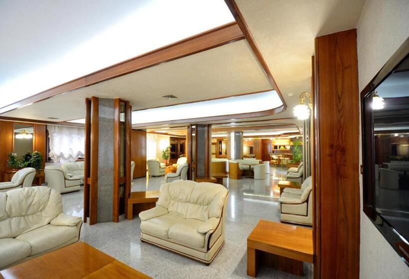 Grand Hotel Delle Rocche