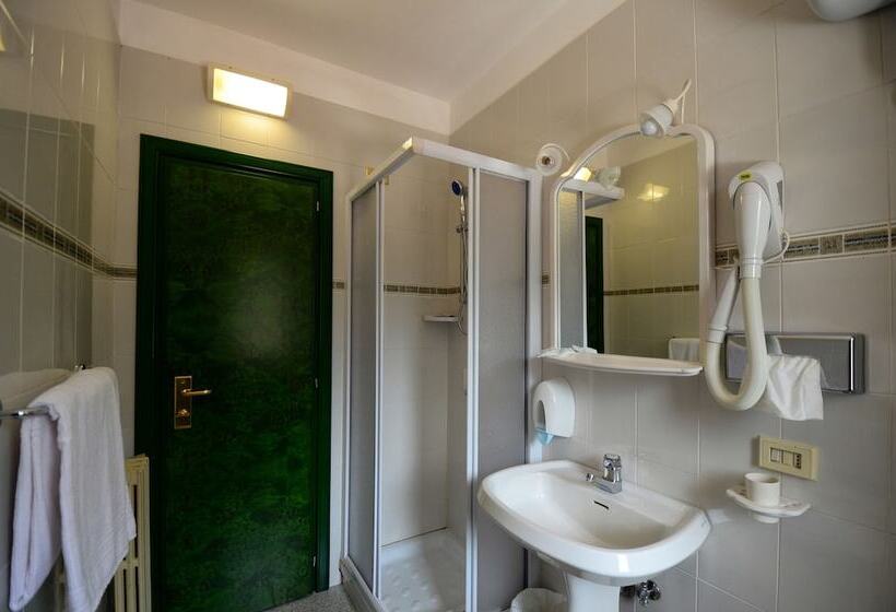 Grand Hotel Delle Rocche