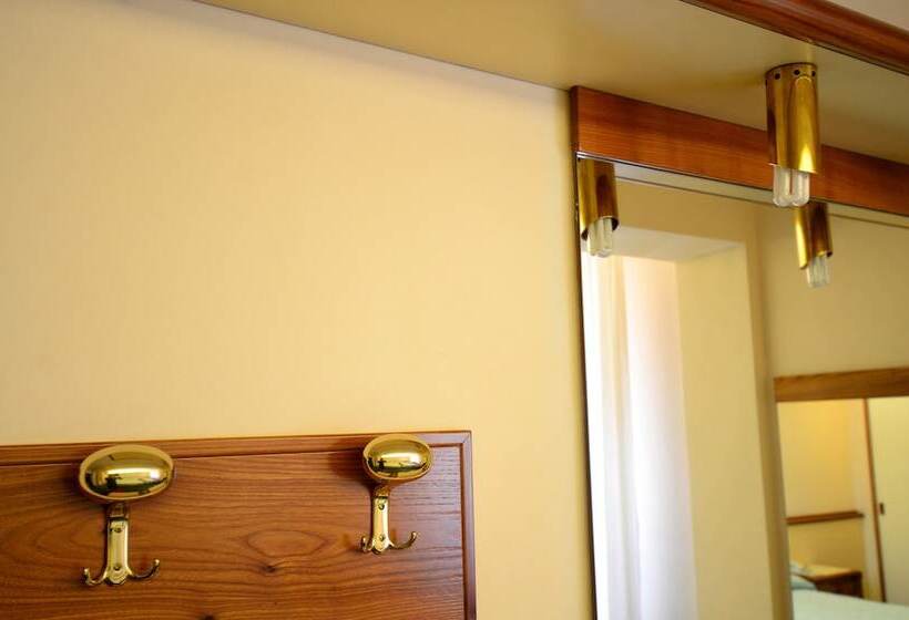 Grand Hotel Delle Rocche