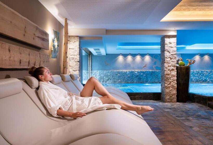 هتل Abinea Dolomiti Romantic Spa