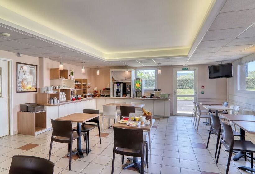 בית מלון כפרי Ace Hôtel Clermont Ferrand La Pardieu