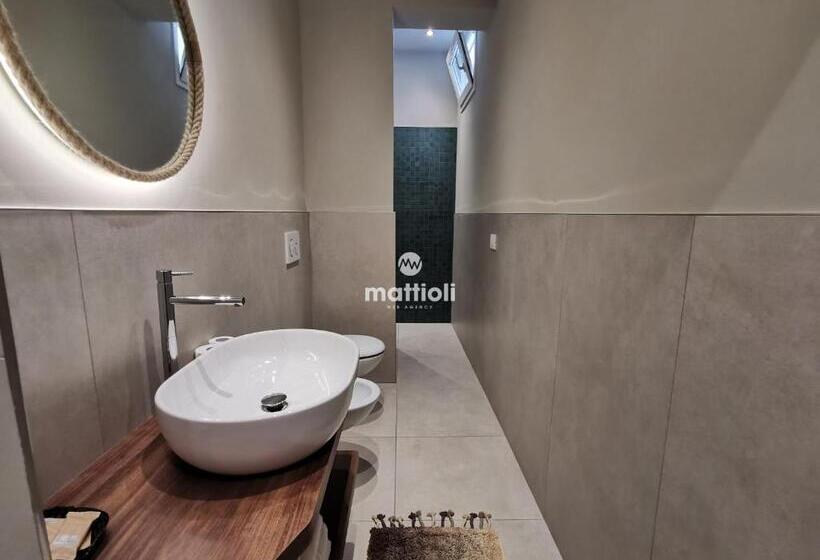 בית מלון כפרי Alba