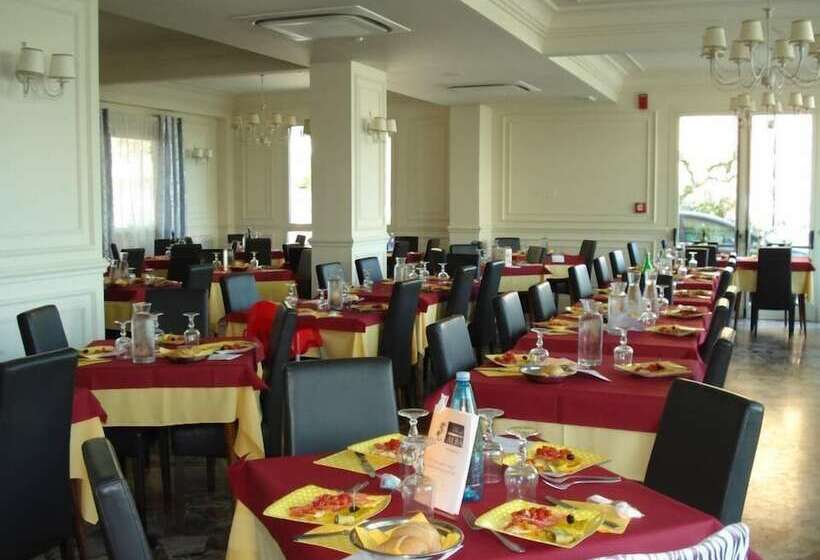 בית מלון כפרי Alba