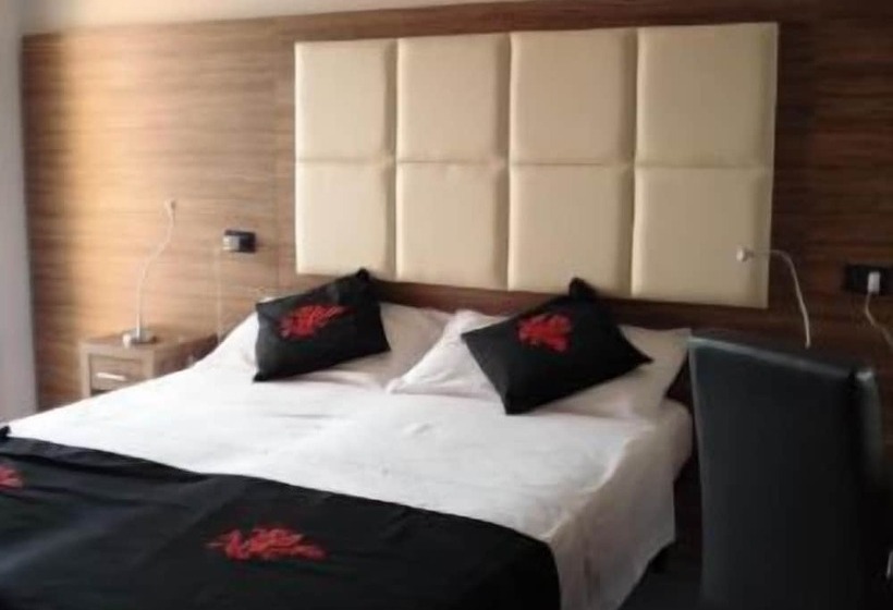 בית מלון כפרי Alba