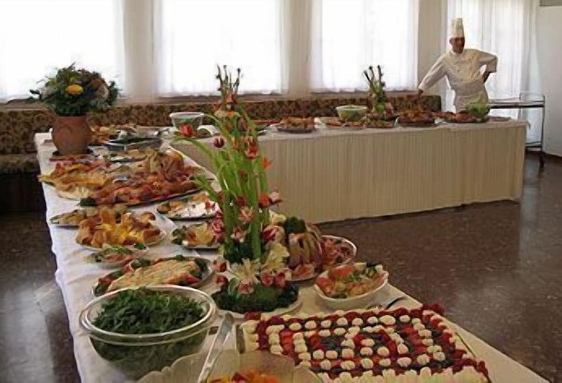 בית מלון כפרי Albergo Al Salus