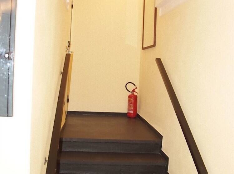 فندق Albergo La Lampara