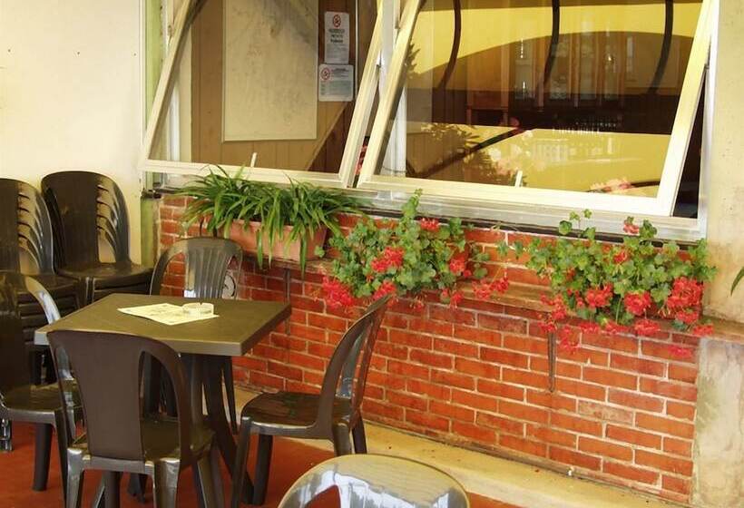 فندق Albergo La Lampara