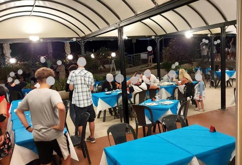فندق Albergo La Lampara