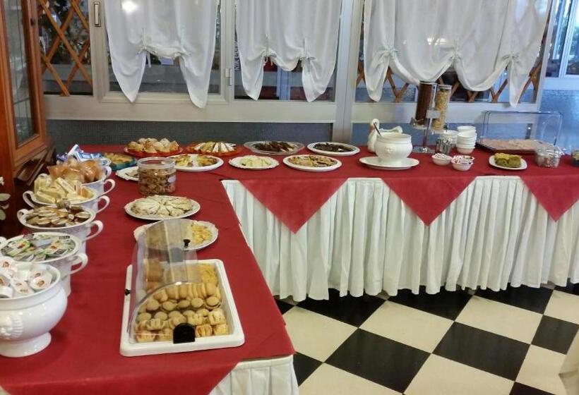 هتل Albergo La Lampara