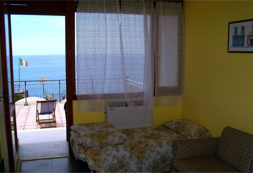 فندق Albergo La Lampara