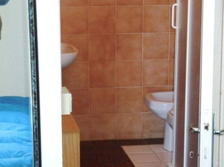 هتل Albergo La Lampara