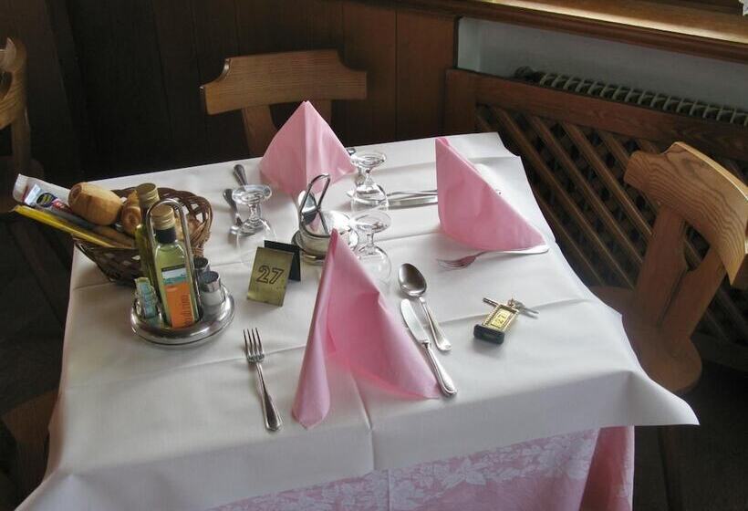 Отель Miravalle