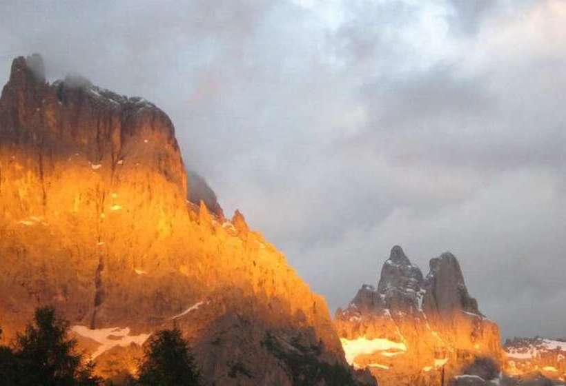 בית מלון כפרי Alpino