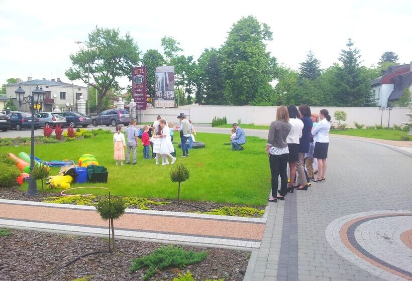 בית מלון כפרי Arkadia Royal