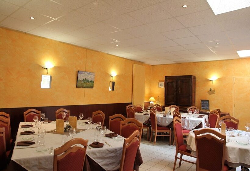 호텔 Auberge Du Cheval Blanc