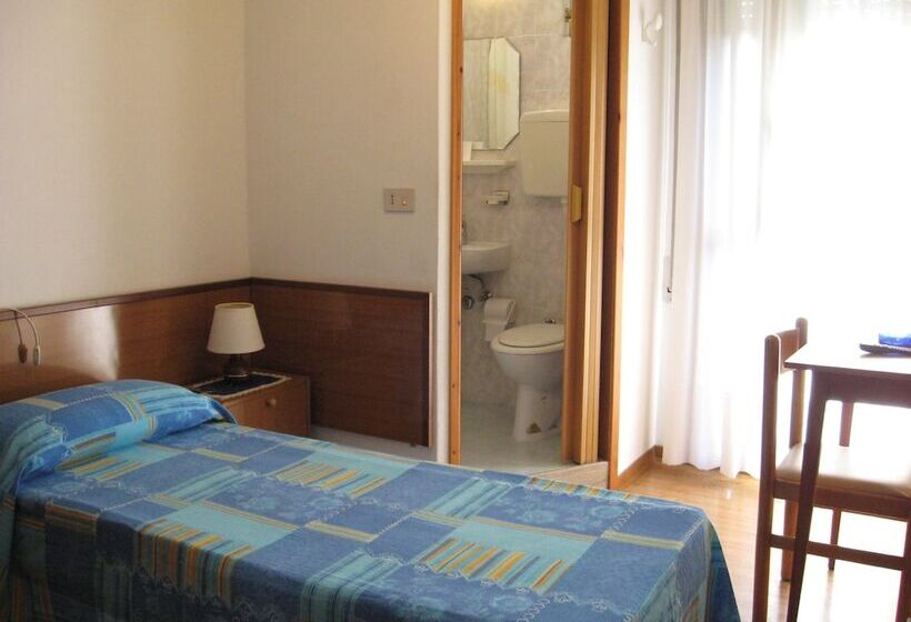 فندق B&b Garnì Da Vito