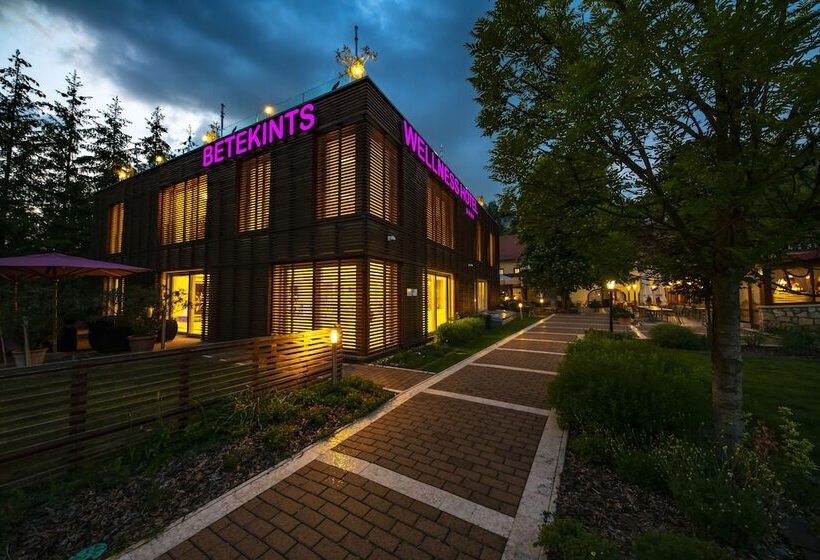 فندق Betekints Wellness
