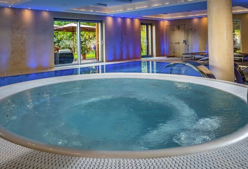 فندق Betekints Wellness