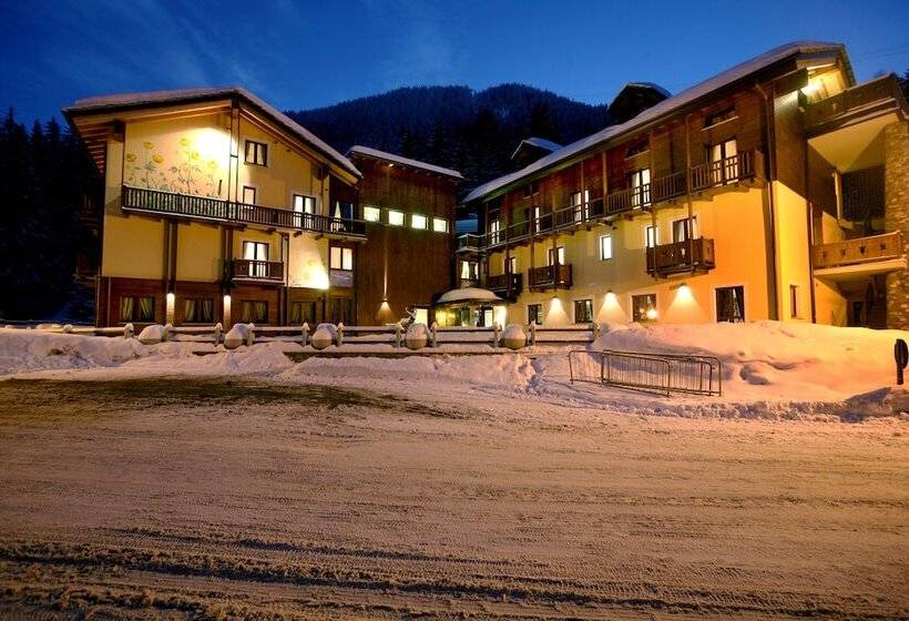 فندق Boton D Or & Wellness A La Thuile