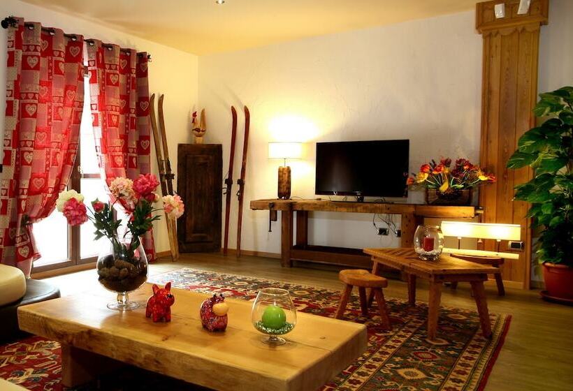 فندق Boton D Or & Wellness A La Thuile