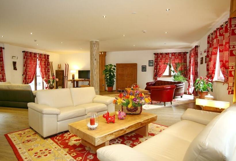 فندق Boton D Or & Wellness A La Thuile