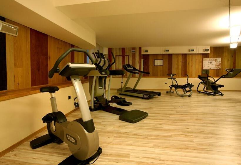 فندق Boton D Or & Wellness A La Thuile