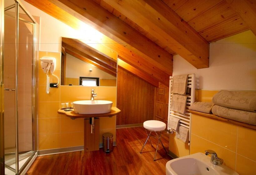 فندق Boton D Or & Wellness A La Thuile