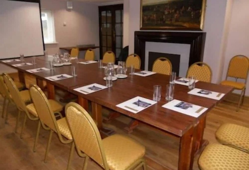 בית מלון כפרי Brambletye