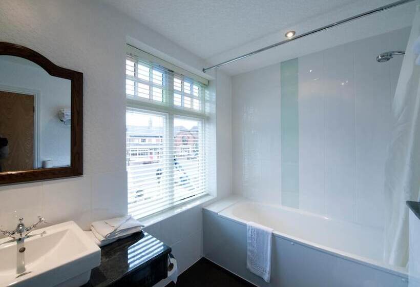 בית מלון כפרי Brambletye