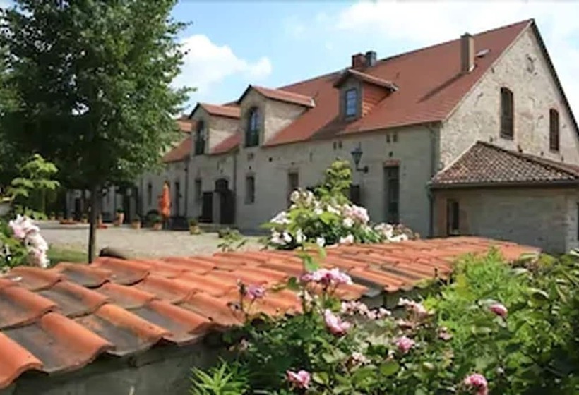 Отель Burg Wanzleben