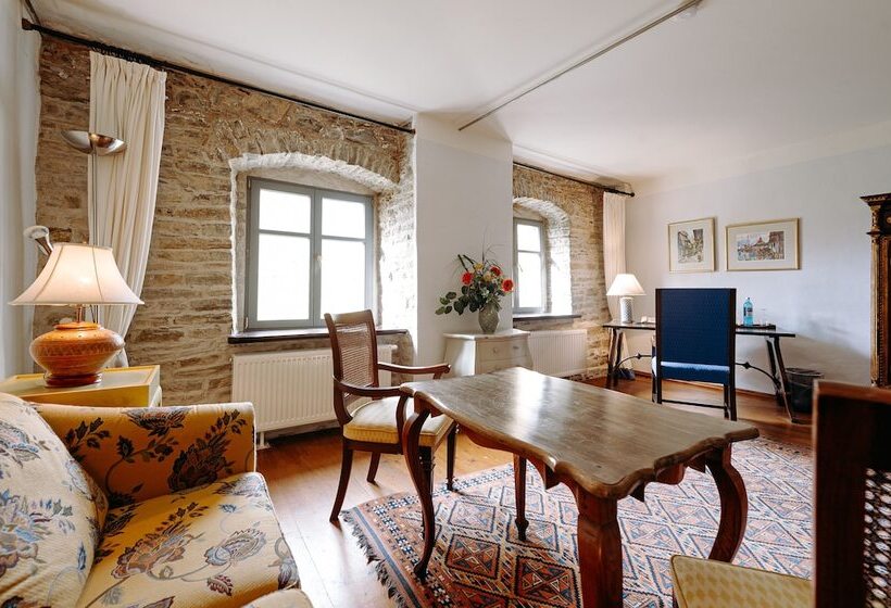 Отель Burg Wanzleben