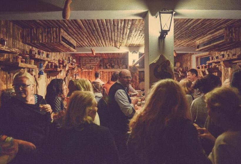 בית מלון כפרי Cabana Trei Brazi