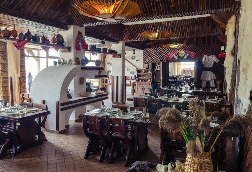 בית מלון כפרי Cabana Trei Brazi