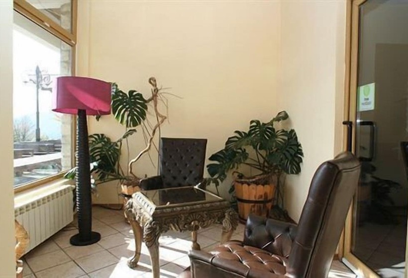 בית מלון כפרי Cabana Trei Brazi