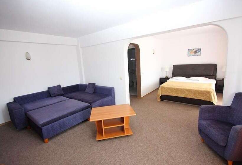 בית מלון כפרי Cabana Trei Brazi