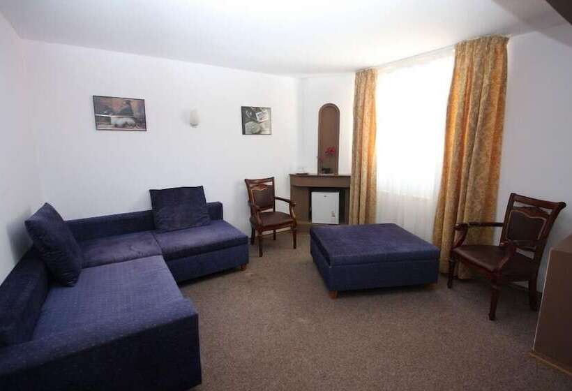 בית מלון כפרי Cabana Trei Brazi