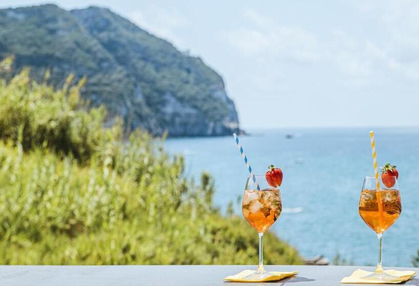 ホテル Cava Dell'isola