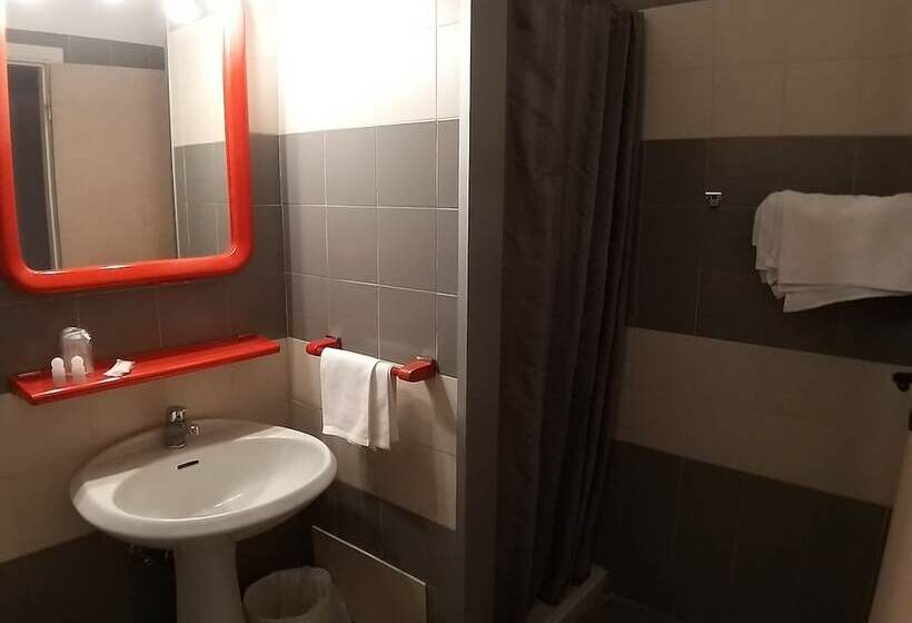 Отель Cavalieri Del Tau