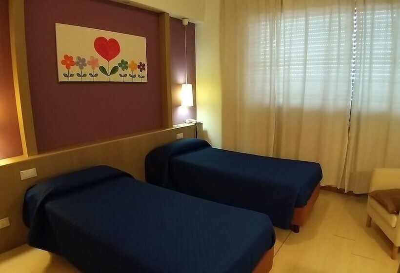 Отель Cavalieri Del Tau