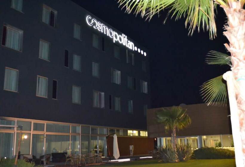 Отель Cosmopolitan