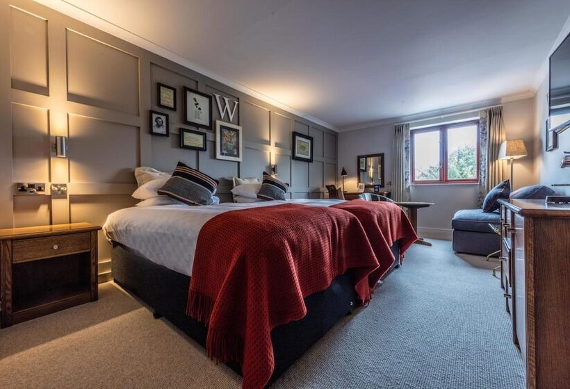 בית מלון כפרי Crown