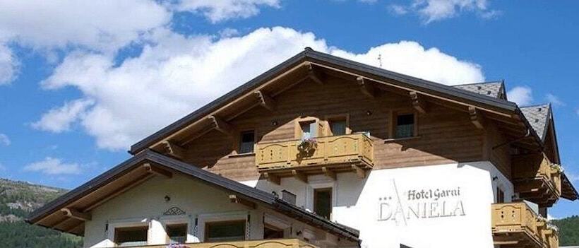 هتل Daniela