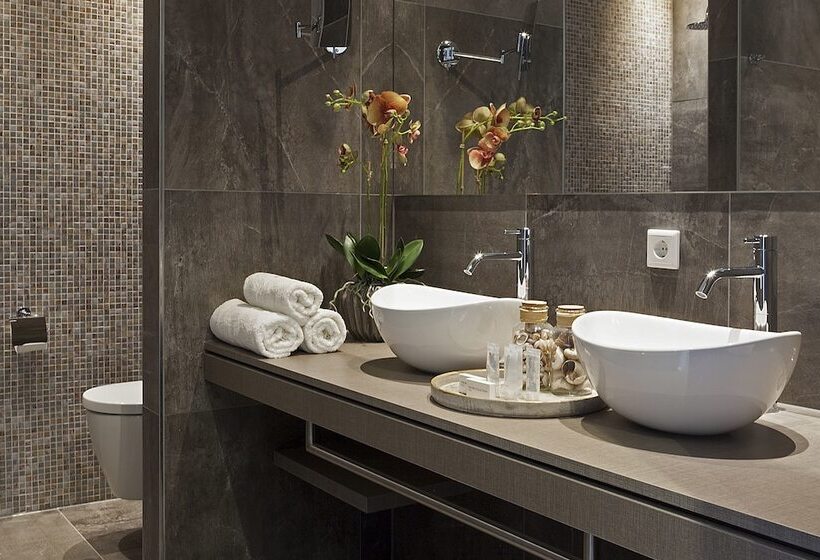 هتل De Leijhof Oisterwijk