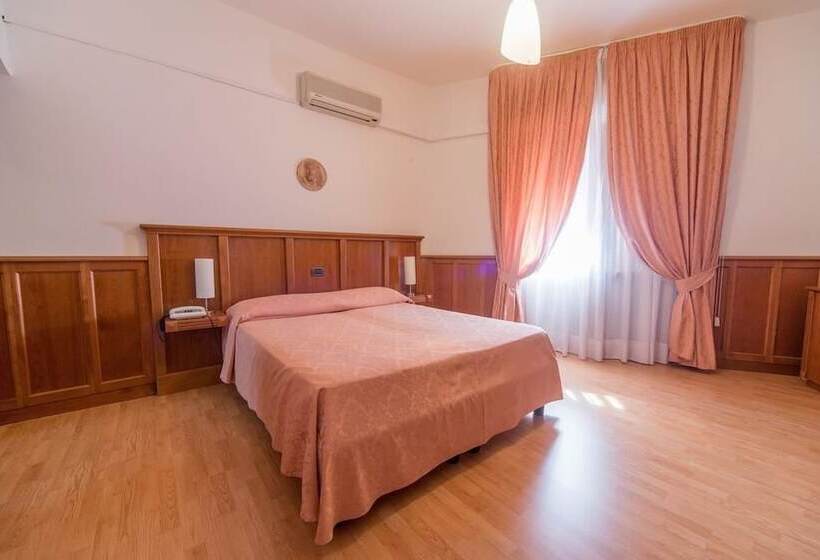 فندق Del Camerlengo