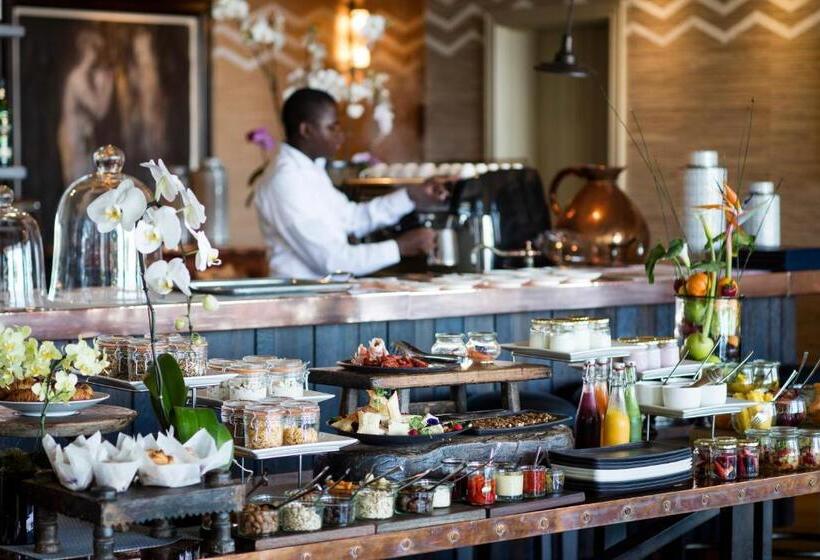 هتل Delaire Graff Lodges And Spa